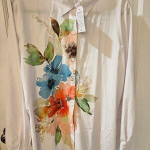Long sleeve button-down blouse w watercolor-style floral print (XXL)